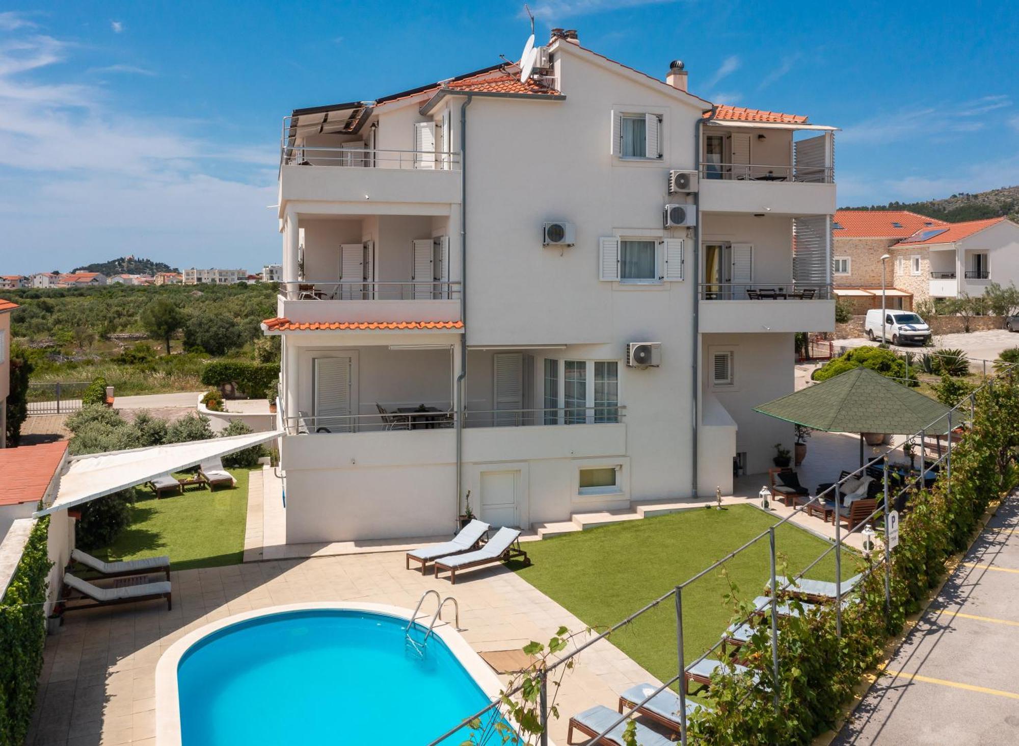 Apartments Tihi III Vodice Kültér fotó