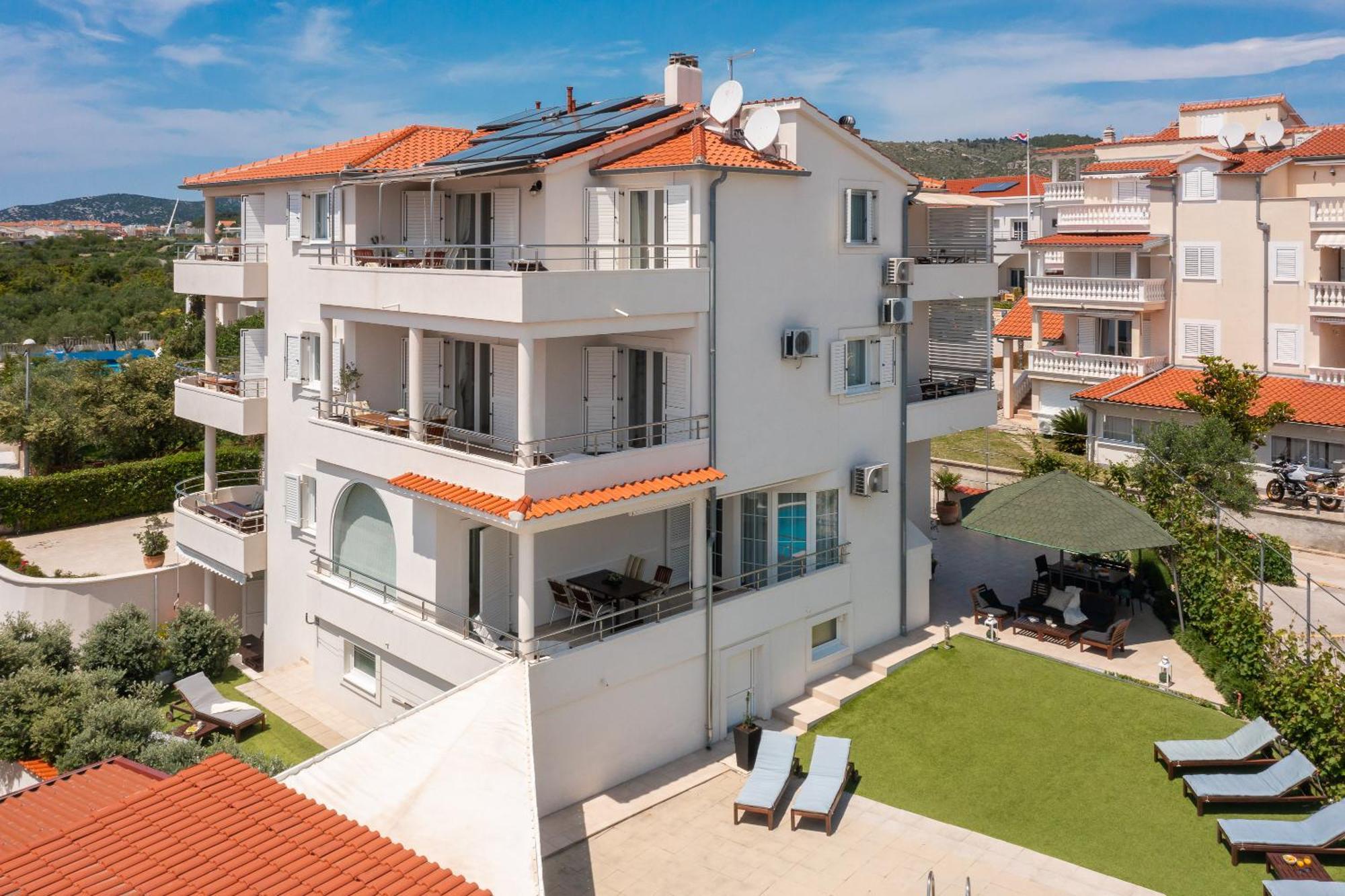 Apartments Tihi III Vodice Kültér fotó