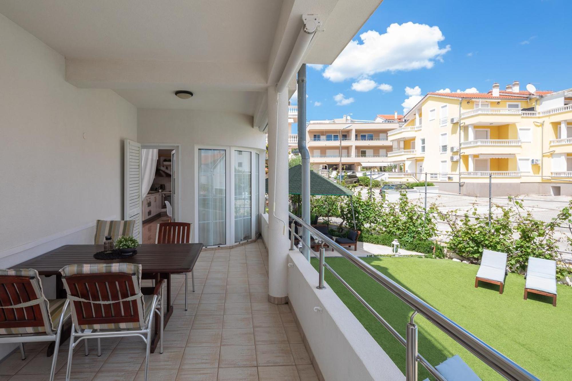 Apartments Tihi III Vodice Kültér fotó