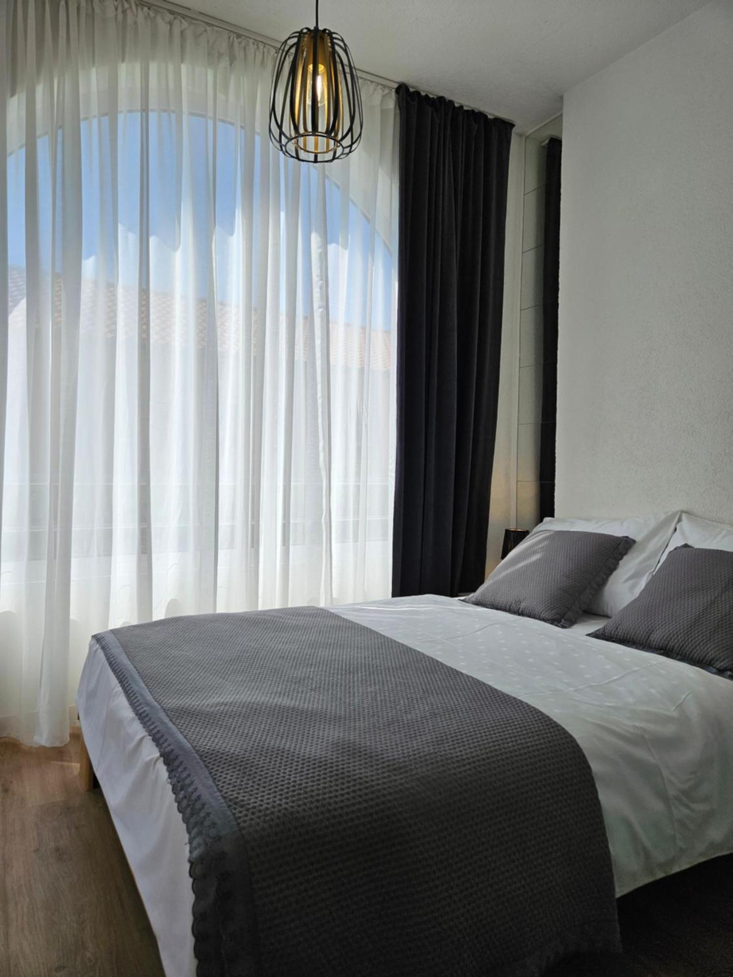 Apartments Tihi III Vodice Kültér fotó